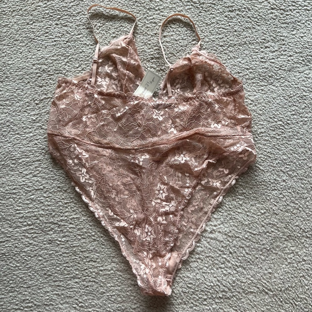 Pink one piece - Picture 2 of 3